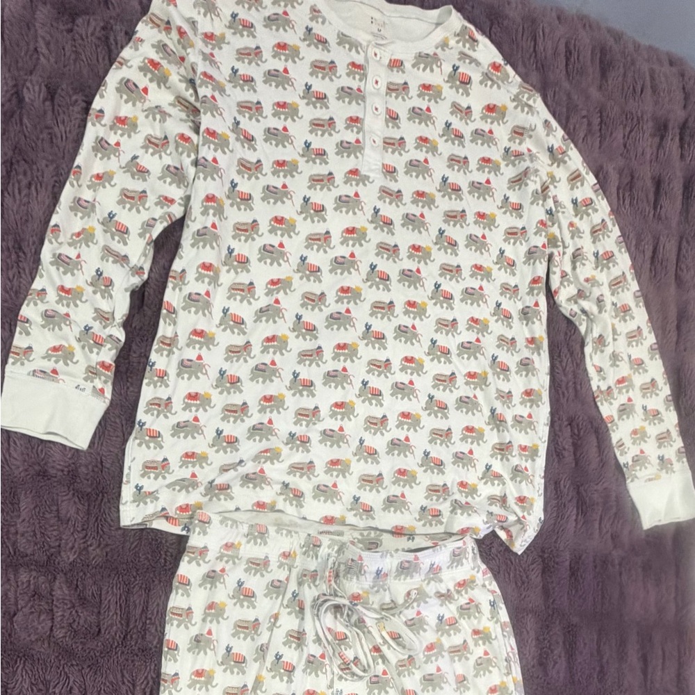 roller rabbit men’s christmas elephant pjs size medium